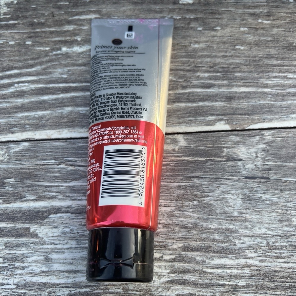 Olay Revitalizing Cream Cleanser 100g Anti Aging Face Wash‎ Full Size Sealed New - Picture 3 of 9